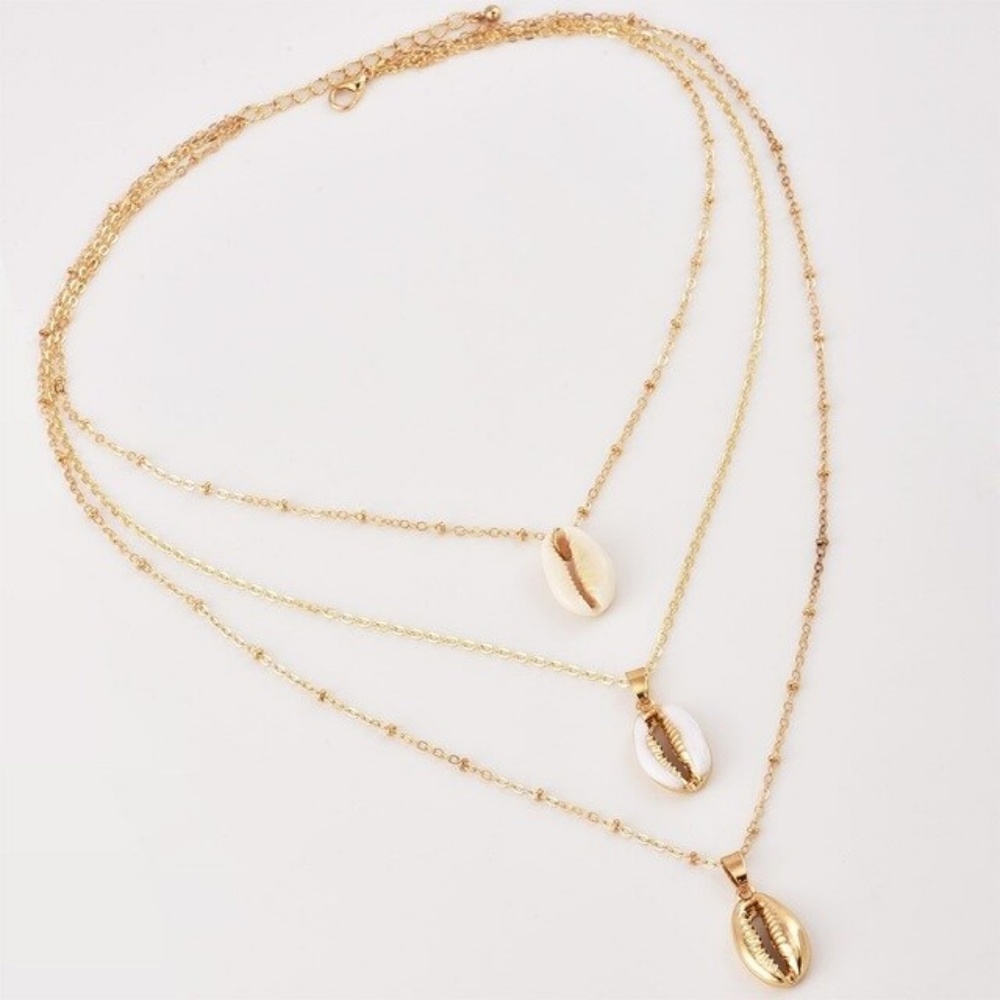 !!!!!5 for $25 Three Layer Gold Sea Shell Necklace - Picture 3 of 6